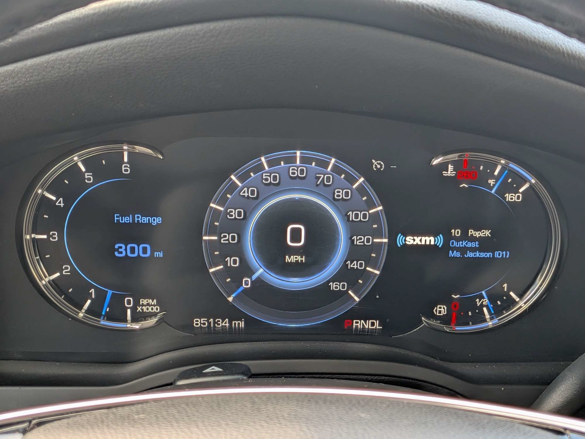 Used 2018 Cadillac Escalade ESV Luxury RWD image 30