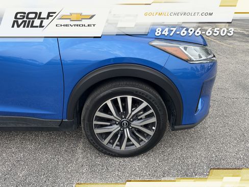 Used 2024 Nissan Kicks SV FWD image 32
