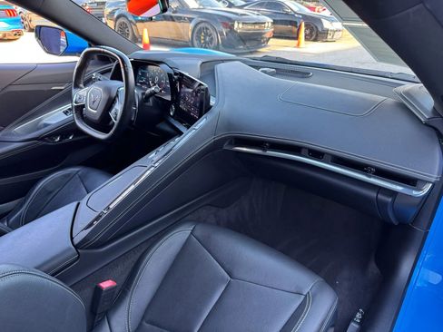 Used 2020 Chevrolet Corvette Stingray Coupe w/ 1LT image 22