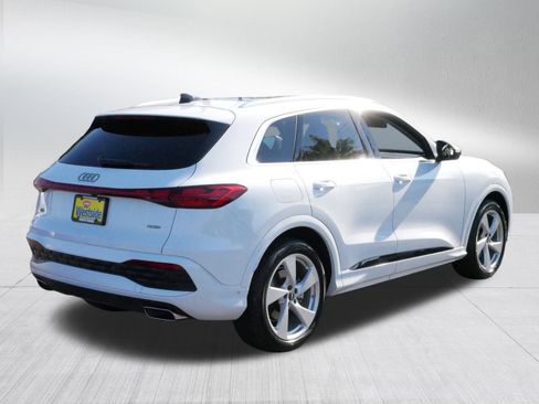 Used 2025 Audi Q5 Prestige image 7