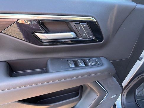 New 2026 Chevrolet Suburban LT w/ Comfort Package RWD image 14