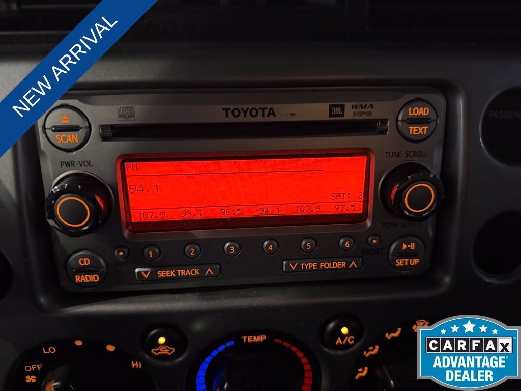 Used 2012 Toyota FJ Cruiser 4WD w/ Upgrade Pkg image 9