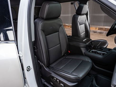 Used 2024 GMC Sierra 2500 Denali w/ Denali Reserve Package image 31