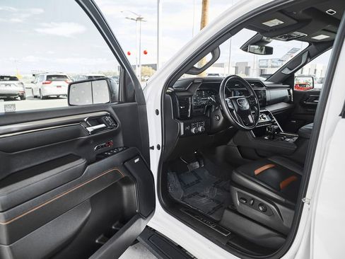 Used 2023 GMC Sierra 1500 AT4 w/ AT4 Premium Package image 22