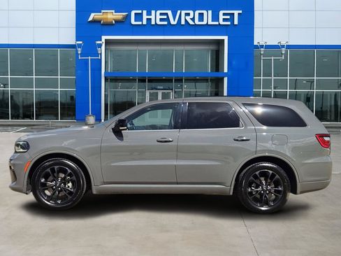 Used 2022 Dodge Durango GT RWD image 3