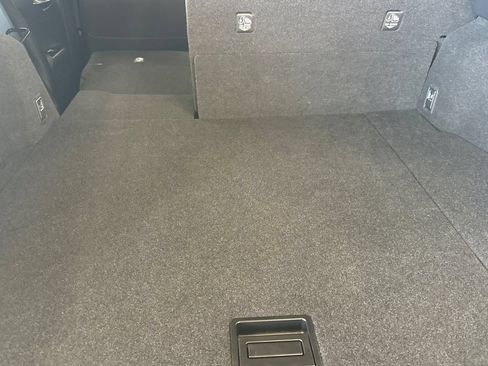 Used 2025 Lexus UX 300h FWD image 12
