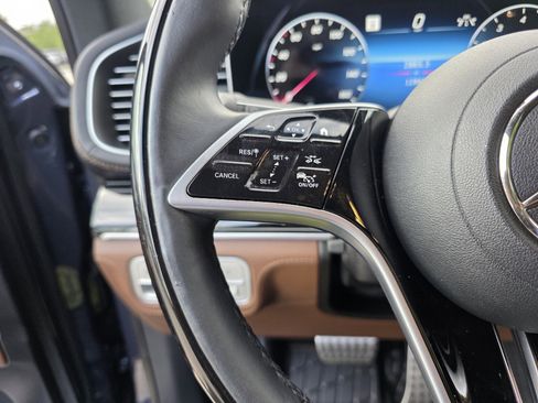 Used 2024 Mercedes-Benz GLS 450 4MATIC image 20