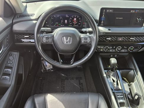 Certified 2025 Honda Accord EX-L image 12