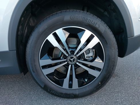 Certified 2025 Mercedes-Benz GLA 250 image 33