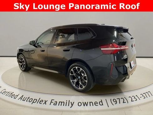 Used 2025 BMW X3 xDrive30i AWD/4WD image 3