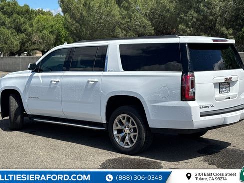 Used 2020 GMC Yukon XL SLE w/ SLE Value Package RWD image 7