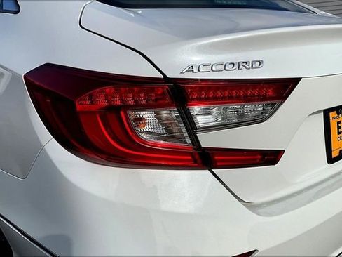 Used 2018 Honda Accord EX-L image 23