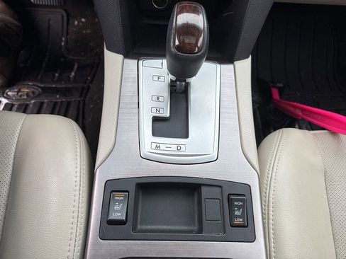 Used 2013 Subaru Legacy 2.5i Limited image 16