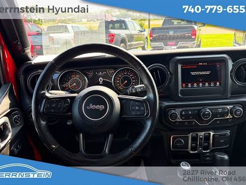 Used 2022 Jeep Wrangler Unlimited Sport AWD/4WD image 6