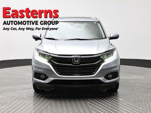 Used 2019 Honda HR-V EX image 2