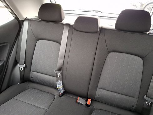 New 2026 Hyundai Venue SE image 12