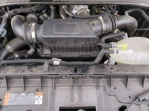 Used 2025 Ford Explorer ST image 23