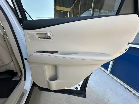 Used 2013 Lexus RX 350 AWD w/ Navigation Pkg image 39