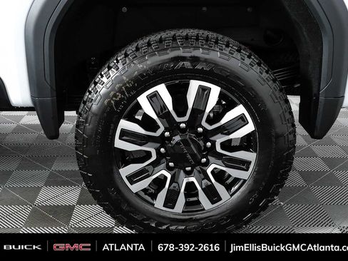 New 2026 GMC Sierra 2500 Denali Ultimate AWD/4WD image 36