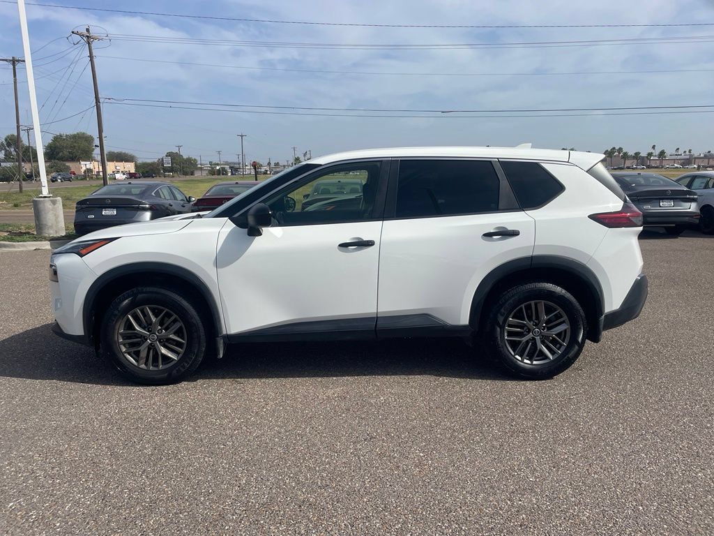 Certified 2021 Nissan Rogue S FWD image 4