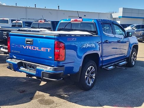 Used 2022 Chevrolet Colorado Z71 image 2