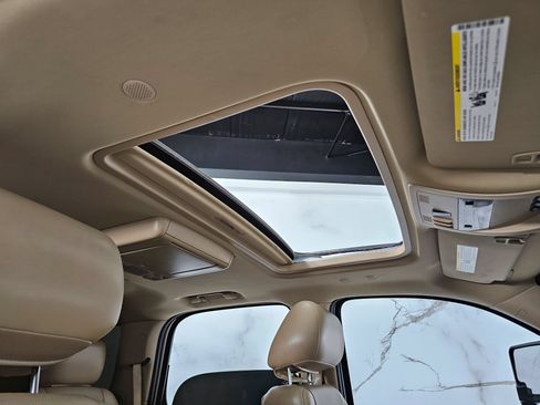 Used 2014 GMC Yukon Denali AWD/4WD image 39