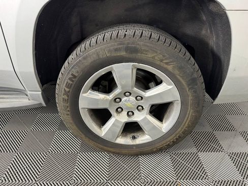 Used 2015 Chevrolet Suburban LT AWD/4WD image 14