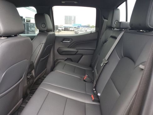 New 2026 GMC Canyon Elevation w/ Convenience Package RWD image 11