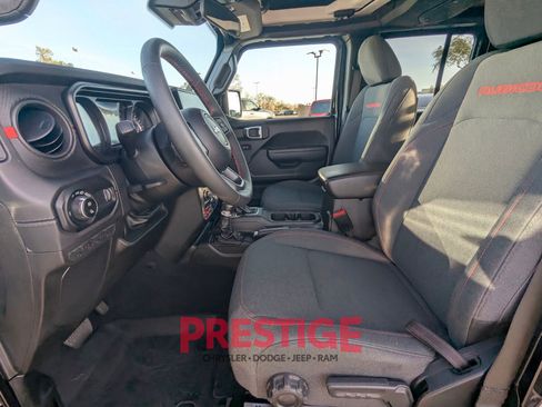 Used 2024 Jeep Gladiator Rubicon w/ Convenience Group image 28