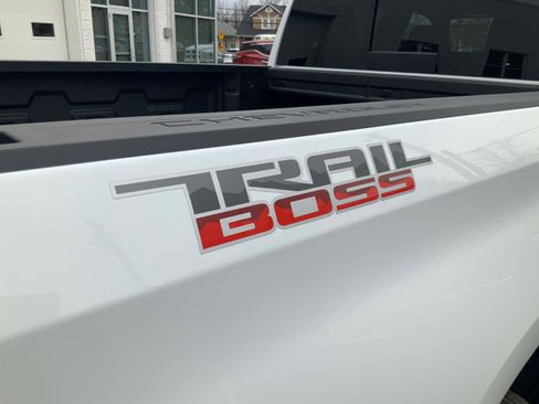 New 2026 Chevrolet Silverado 1500 LT Trail Boss w/ LT Trail Boss Premium Package image 39