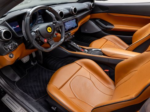 Certified 2023 Ferrari Portofino M RWD image 96