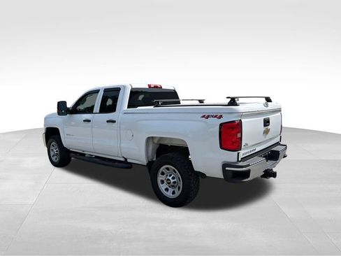 Used 2019 Chevrolet Silverado 2500 W/T AWD/4WD image 5