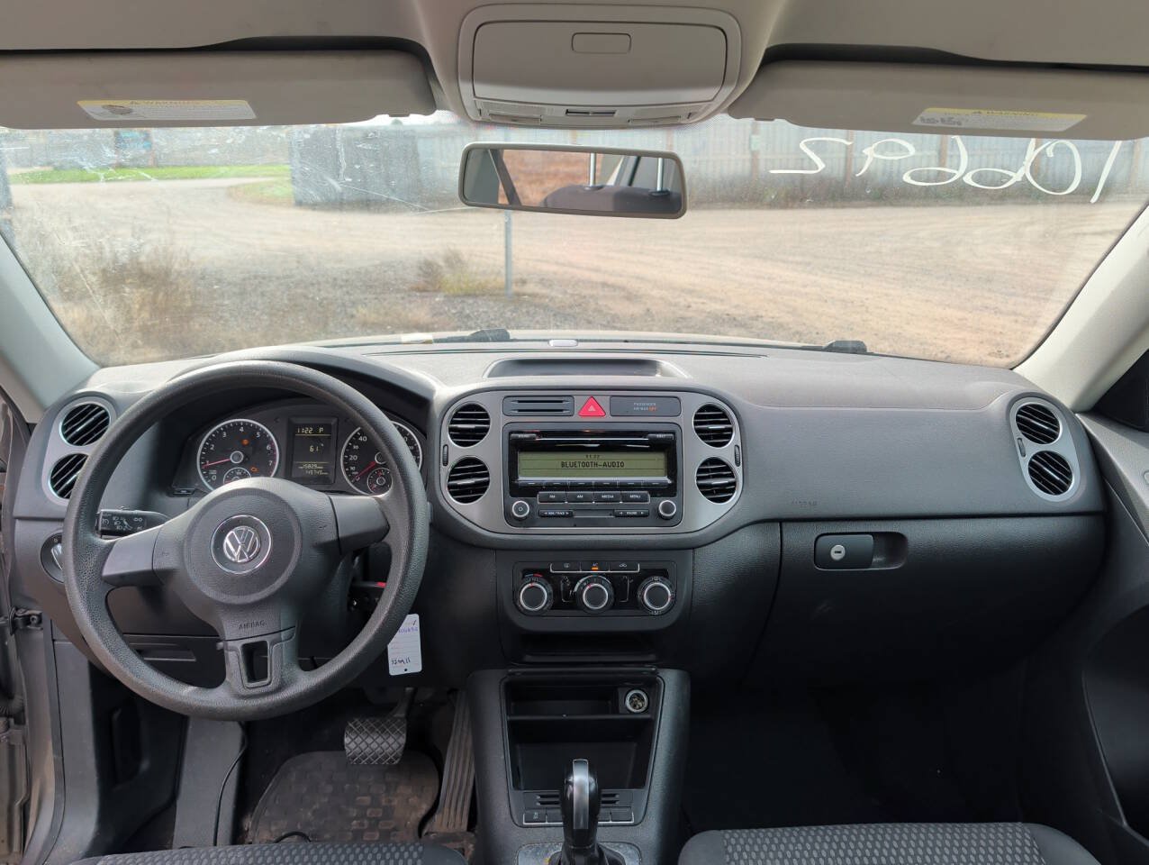 Used 2011 Volkswagen Tiguan S FWD image 30