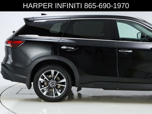 Used 2023 INFINITI QX60 Luxe w/ Cargo Package AWD/4WD image 12