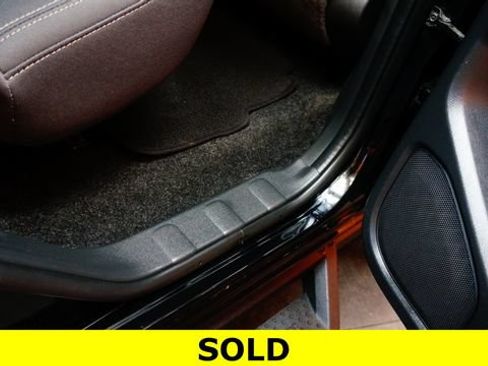 Certified 2022 Nissan Frontier SV AWD/4WD image 47