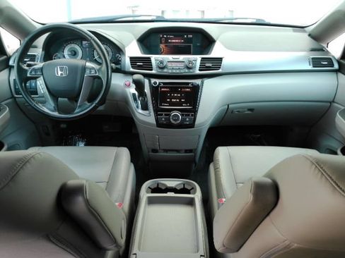 Used 2015 Honda Odyssey EX-L image 2