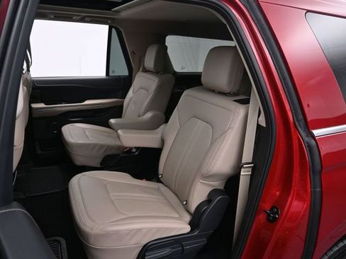 Certified 2022 Ford Expedition Max Limited image 29