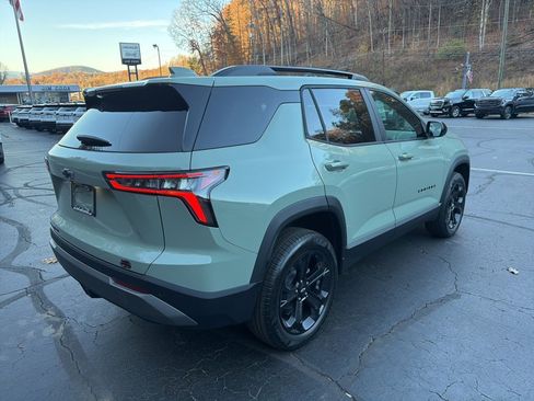 New 2026 Chevrolet Equinox LT image 4