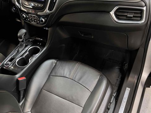 Used 2022 Chevrolet Equinox Premier image 39
