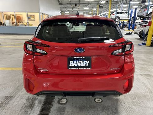 Certified 2025 Subaru Impreza 2.0i image 7