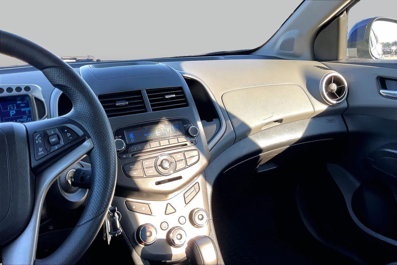 Used 2013 Chevrolet Sonic LT w/ Wheels and Fog Lamp Package FWD image 7