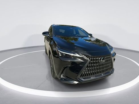 Certified 2025 Lexus NX 250 250 Base w/ Accessory Package (Z1) image 2