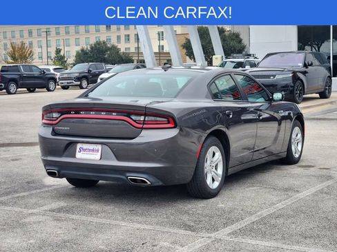Used 2023 Dodge Charger SXT image 3