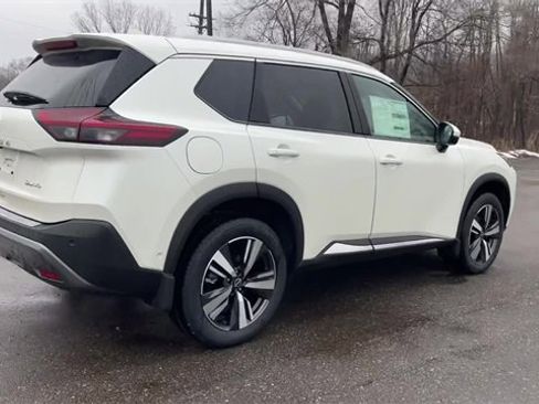 Certified 2023 Nissan Rogue SL w/ SL Premium Package image 8