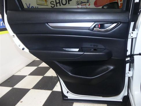 Used 2021 MAZDA CX-5 Touring image 29