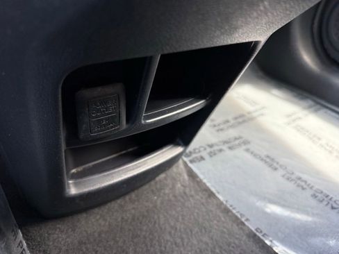 Used 2011 Honda CR-V SE image 23