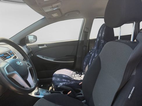 Used 2014 Hyundai Accent GS FWD image 21