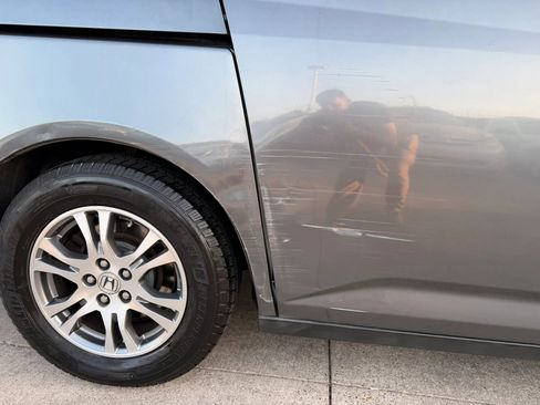 Used 2012 Honda Odyssey EX-L image 17