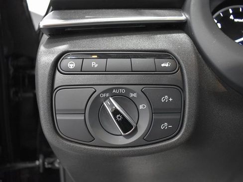 Used 2025 INFINITI QX50 Luxe image 20