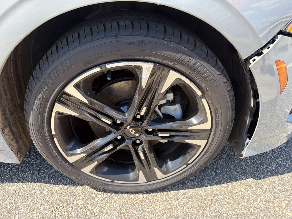 Used 2023 Kia K5 GT-Line w/ GT-Line Premium Package AWD/4WD image 4